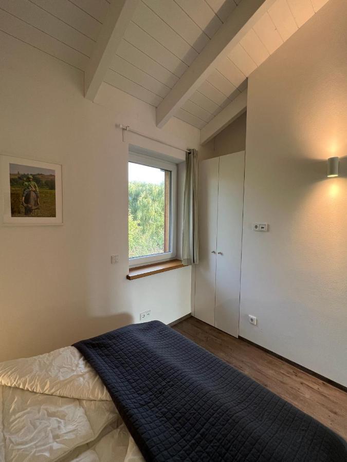Ferienhaus Auszeit Mit Sauna Schwarz Exterior foto