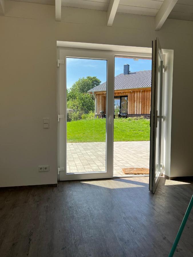 Ferienhaus Auszeit Mit Sauna Schwarz Exterior foto